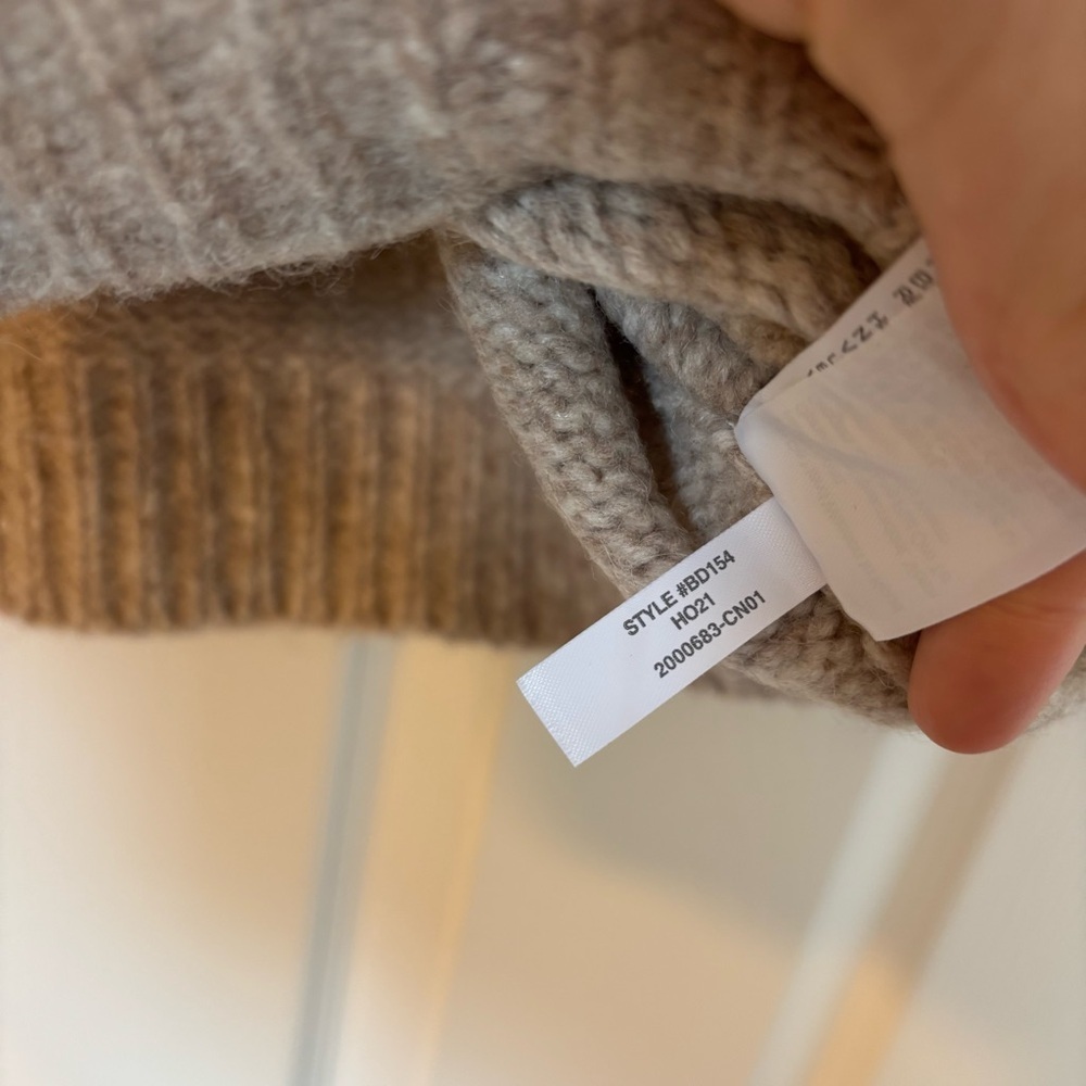 J. Crew Cream Beige Button Shoulder Heathered Sweater Ribbed Alpaca Wool XS Soft - Picture 7 of 8